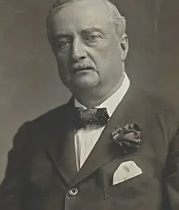 /images/tich/John_Redmond,_circa_1909.webp